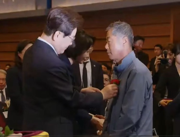 어버이날 이재명 대통령.JPG