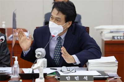 AI 교육 전도사 안민석, 오산 AI 특성화고 유치 이어 디지털(AI) 선도지구 선정에 큰 역할!