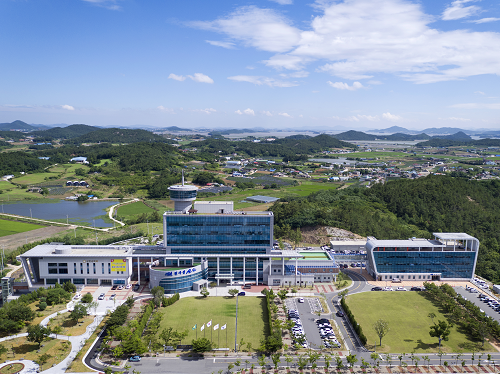 신안군 공직자, 적극행정 펼치면 면책된다