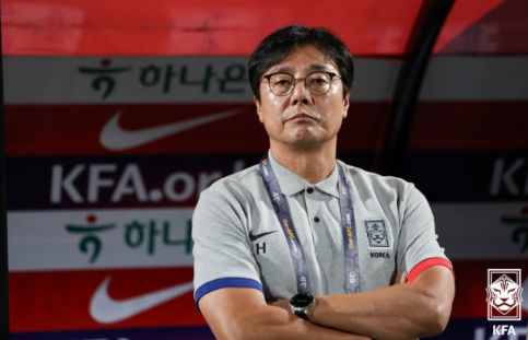국가대표팀 임시감독에 황선홍 현 올림픽대표팀 감독 선임