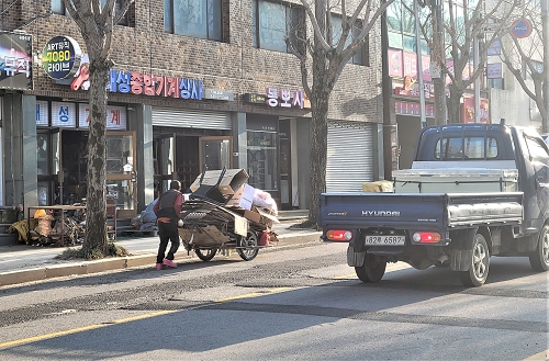 전남도, 폐지 수집 어르신에게 더 나은 일자리 지원