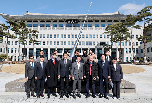 몽골 모노스그룹 회장 경북도 방문, 이철우 도지사 접견