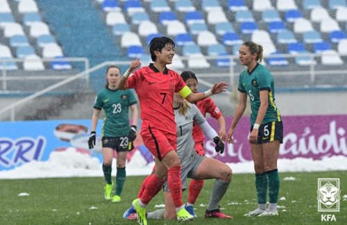 여자 U-20 대표팀, 호주에 1-2 패... 대만과 2차전