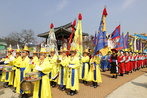 전라병영성·금곡사 벚꽃축제 폐막