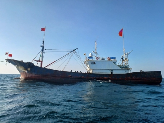 목포해경, 출력 변경 미신고 한 채 조업한 중국어선 나포