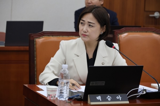 백승아 의원, 12.3 계엄은 사회부총리조차 패싱한 반헌법적·불법적 계엄 ... 내란죄 처벌과 퇴진 필요