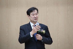 송하철 원장.png