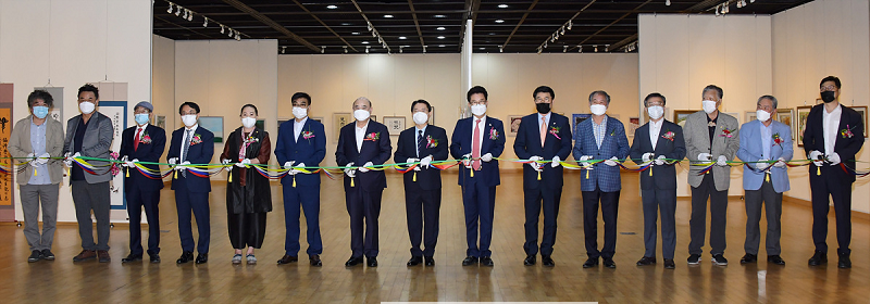 1. 제3회 남해안남중권 문화예술제…동서화합의 장 열려.png