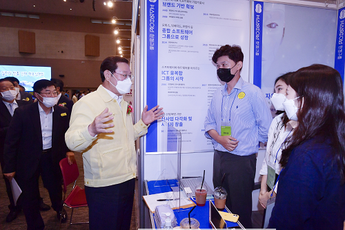 200618 인공지능기업 채용설명회_GJI0355.png
