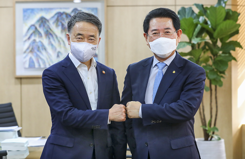 김영록 전남지사, 박능후 보건복지부장관 면담 사진.png