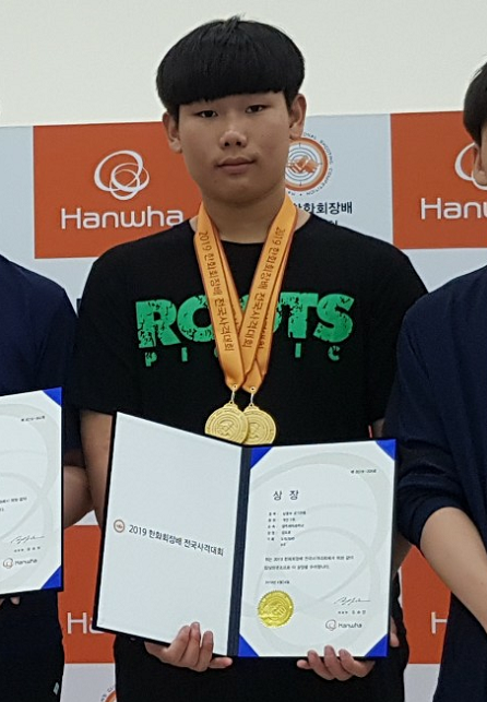 [사진] 광주체육중 3학년 김도훈 학생.png