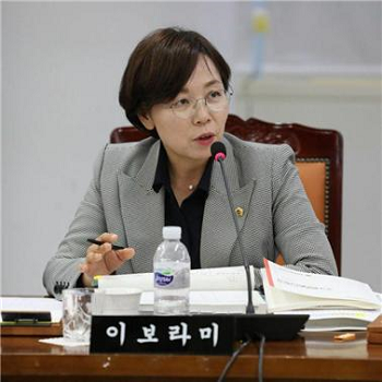 210209 이보라미 의원, 상임위.png