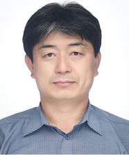 소장님 증명사진(김정오).JPG