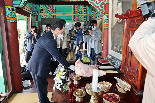 사본 -안중근 의사 순국 111주기 추모제 개최_김영록 전남도지사 3.png