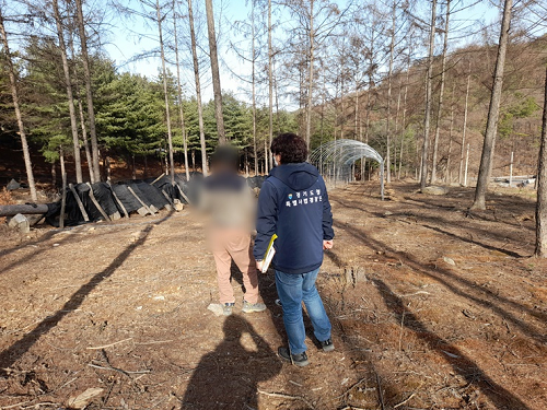 특사경 단속현장3(불법 시설물 설치).png