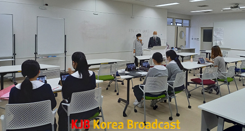 ★ [사진2] 일본 신와여고 공동수업 현장.png