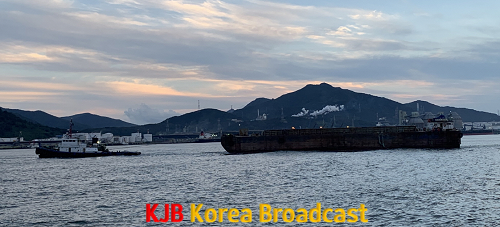 여수해경, 무면허 기관장 승선한 예인선 적발(1).png