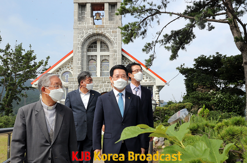 흑산도 문화관광시설 개장식3.png