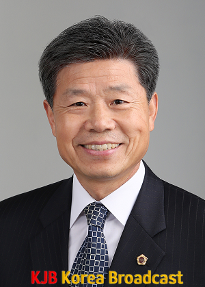 22-1 신안1 김문수 의원(더불어민주당).png
