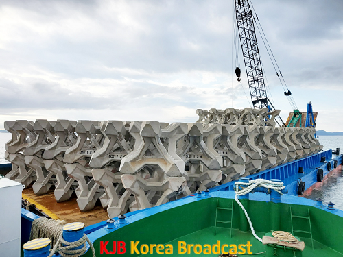 인공어초 투하 2.png