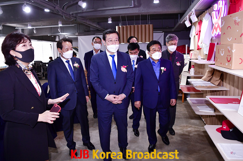 211028 광주인쇄비즈니스센터 개소식_GJI4083.png
