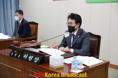 211110 정광호 위원장, 행감(해양수산국).png