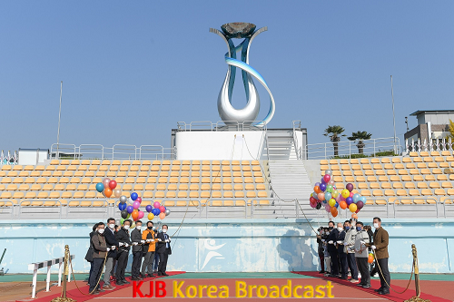 전남체전 성화대 제막1.png