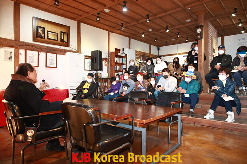 2. 보성군, 태백산맥 문학관 개관 13주년 기념행사 개최-조정래작가와 함께하는 문학기행 (2).png
