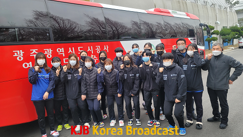 220105 광주도시공사 여자핸드볼선수단.png
