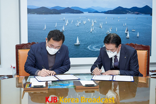 2.9 - 통영-한산 여객선 야간운항 업무 협약 체결 2.png