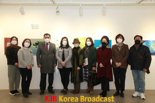 2022 ART 몬드리안展 - 단체사진 (1).png