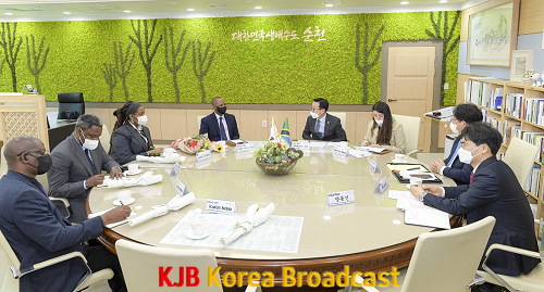 1. 주한 탄자니아 대사 순천시 방문(간담회).png