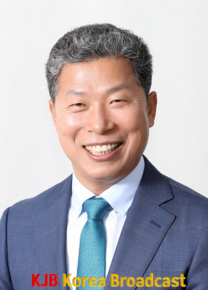 공식 프로필 사진.png