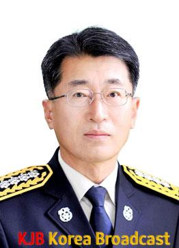 김석운 보성소방서장.jpg