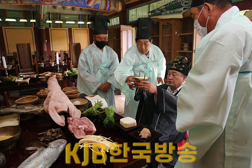 지도향교 추기 석전제1.png