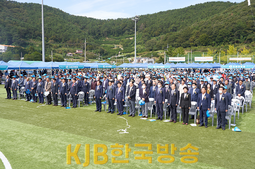 9.28 - 통영시  제21회 경상남도수산업경영인대회 개최 3.png
