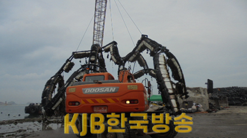 철거중 사진 (1).png
