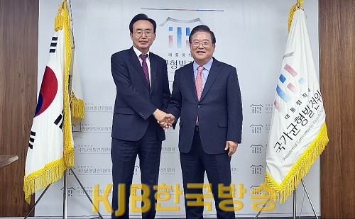 윤병태 나주시장, 우동기 국가균형발전위원장 면담 혁신도시 2차 공공기관 이전 자문.png