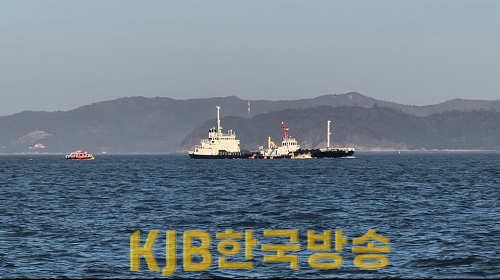 23.1.12완도해경, 횡간도 인근 침수선박 무사히 구조 완료(종합)(배포용 신양식).png