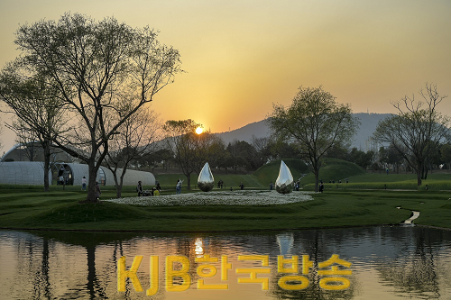 1.순천시 워케이션 성지로 거듭난다(2023정원박람회 노을정원의 모습).png