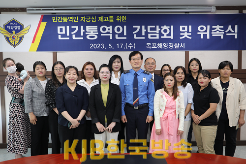 단체사진(기본).png