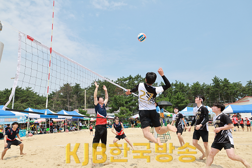 신지명사십리에서 개최된 제20회 완도장보고배 비치발리볼 대회(2).png