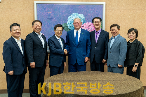 간담회 (1).png