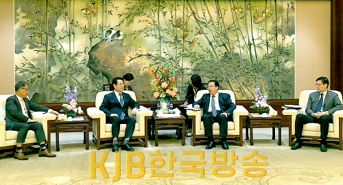 중국 상하이 궁정시장과 회담3.png