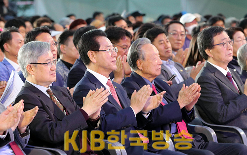 20231004김대중평화콘서트3.png