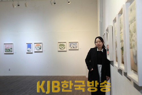 김은경 작가.png