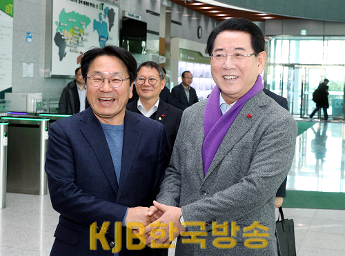 전남도-광주시 광주 민간 군공항 동시이전 공동 발표2.png