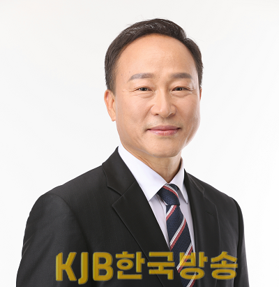 김병도 명함사진(20230728).png