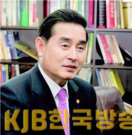 이윤석.png