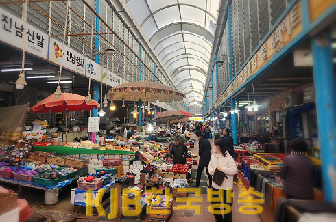 2 여수시, 36억여 원 투입해 전통시장․지역상가에 활력 넣는다..png
